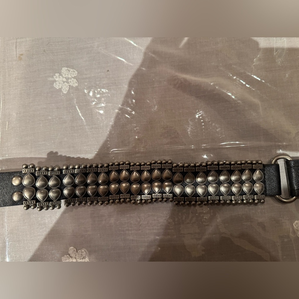 ❤️ Stunning Antique look Silver and black Women's Belt